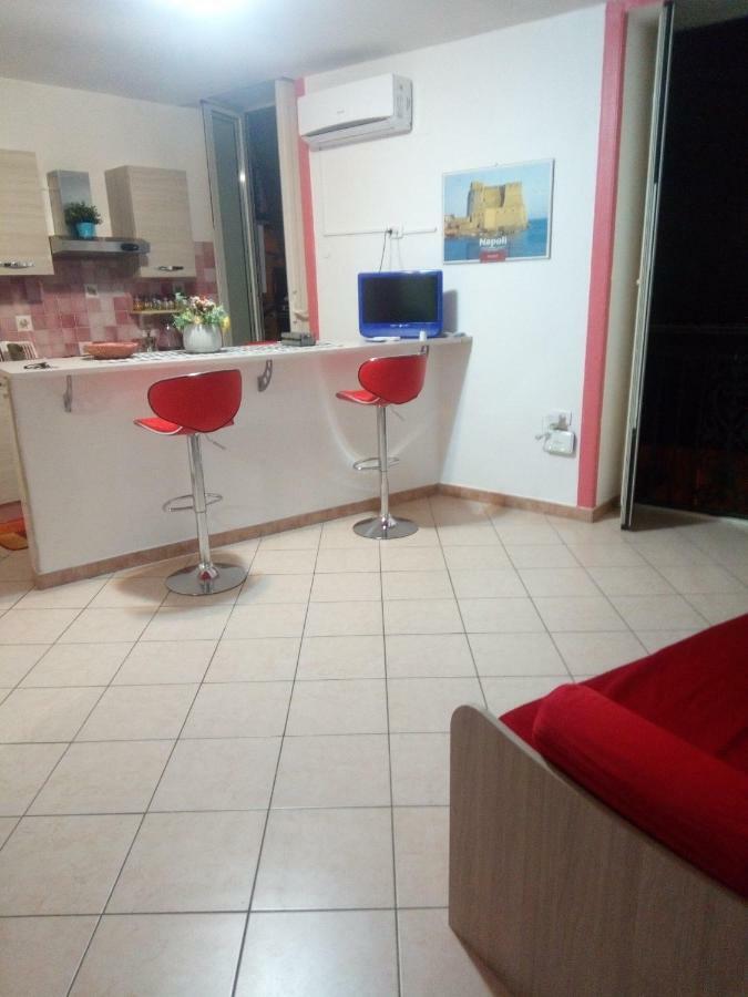 Апартаменты Casa Vacanza Le Moko' Неаполь Экстерьер фото